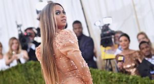 BEYONCE’DEN YIL SONU GÖRÜNTÜSÜ