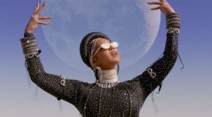 BEYONCE’NİN ‘BLACK IS KING’ ALBÜMÜNDEKİ MODA SUNUMU