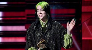 BILLIE EILISH ARTIK SARIŞIN!