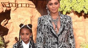 BLUE IVY BİR KİTAP SESLENDİRİYOR!