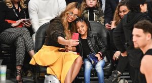 BLUE IVY DANSTA DA ÇOK YETENEKLİ!
