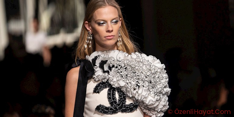 CHANEL METIERS D’ART DEFİLESİNİN LOKASYONU BELİRLİ OLDU CHANEL METIERS D’ART DEFİLESİNİN LOKASYONU BELİRLİ OLDU