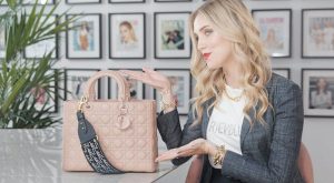 CHIARA FERRAGNI İLE “LADY D ÇANTAMDA NE VAR?”