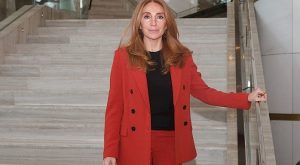DİLEK HANİF KOÇLUĞUNDA DOKU KUMAŞ TASARIM YARIŞI BAŞLIYOR!
