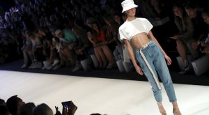 DÖNEMİN 8 JEAN PANTOLON TRENDİ