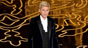 ELLEN DEGENERES İZLEYİCİLERİNİ KAYBEDİYOR!