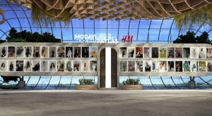 H&M MODADA BİR DÖNÜŞÜM SEYAHATİ BAŞLATIYOR!