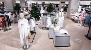 H&M YENİ MAĞAZA KONSEPTİYLE AKASYA AVM’DE AÇILDI!