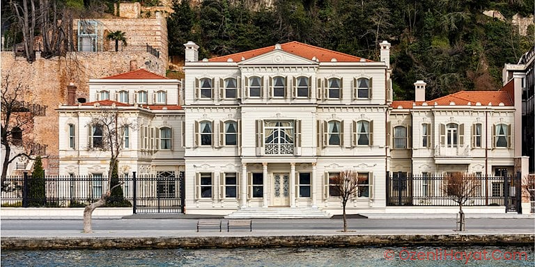 İSTANBUL’DA UNUTULMAZ BİR SEVGİLİLER GÜNÜ İSTANBUL’DA UNUTULMAZ BİR SEVGİLİLER GÜNÜ