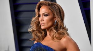 JENNIFER LOPEZ CİLT BAKIM RUTİNİNİ PAYLAŞTI
