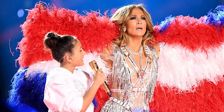 JENNIFER LOPEZ KIZINA CİLT BAKIM TEKNİKLERİ ÖĞRETTİ
