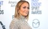 JENNIFER LOPEZ’İN HOŞLUK MARKASI HAKKINDA BİLDİKLERİMİZ JENNIFER LOPEZ’İN HOŞLUK MARKASI HAKKINDA BİLDİKLERİMİZ