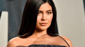 KYLIE JENNER’IN YENİ SAÇ TARZI
