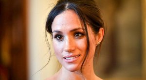 MEGHAN MARKLE KRALİYET AİLESİ’NE NEDEN ‘FİRMA’ DEDİ?