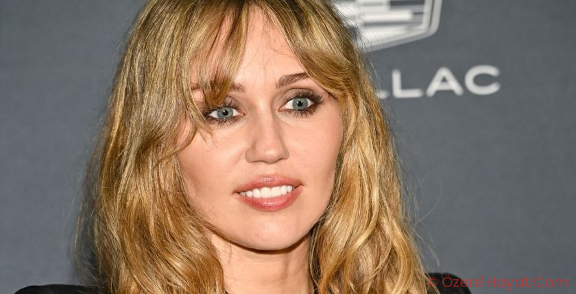 Miley Cyrus' New Hannah Montana Bangs Are No Coincidence Miley Cyrus' New Hannah Montana Bangs Are No Coincidence