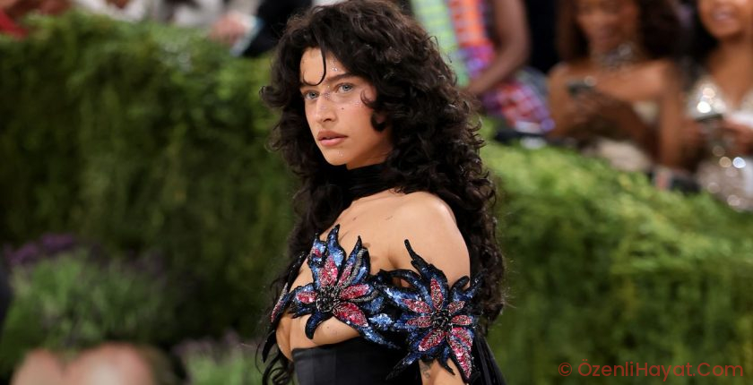 Odessa A’zion’s Met Gala Jewelry Is Under $100—and Still in Stock Odessa A’zion’s Met Gala Jewelry Is Under $100—and Still in Stock