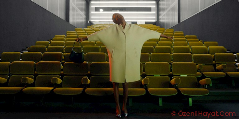 PRADA MULTIPLE VIEWS İLKBAHAR YAZ 2021