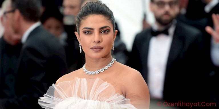 PRIYANKA CHOPRA ‘GIRL UP’ TEPESİNDE KONUŞTU