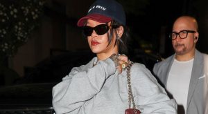 Rihanna's Workout Outfit Is So Good Even Her Gatorade Matches Her Accessories