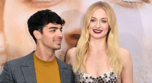 SOPHIE TURNER DOĞUM YAPTI! SOPHIE TURNER DOĞUM YAPTI!