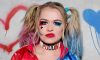 The Only Harley Quinn Makeup Tutorial You Need for Halloween The Only Harley Quinn Makeup Tutorial You Need for Halloween
