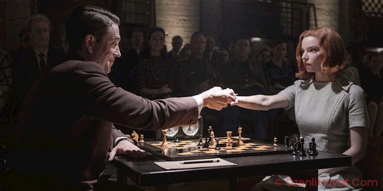 ‘THE QUEEN’S GAMBIT’ DİZİSİ HAKKINDA BİLMENİZ GEREKENLER