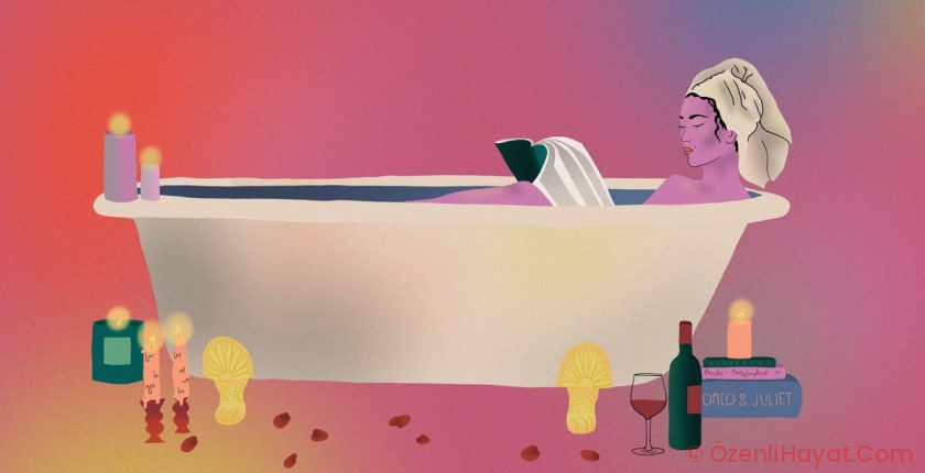 The Smuttiest, Spiciest Erotic Novels, According to BookTok