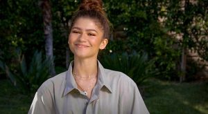 ZENDAYA CİNSİYETÇİ SORULARA KARŞI