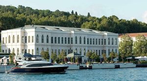 BABALAR GÜNÜ’NDE FOUR SEASONS HOTEL BOSPHORUS’TA RENGÂRENK UÇURTMALAR UÇACAK