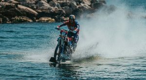 DÜNYACA ÜNLÜ MOTOSİKLET PERFORMANS SANATKARI ROBBİE MADDİSON İSTANBUL’DA