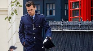 EMMA CORRIN VE HARRY STYLES’IN MY POLICEMAN SİNEMASINDAN BİRİNCİ FOTOĞRAFLAR