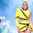 JENNIFER LOPEZ HAYATININ EN HOŞ VAKİTLERİNİ YAŞIYOR