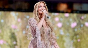 JENNIFER LOPEZ’DEN YENİ BİR MÜZİK GELİYOR