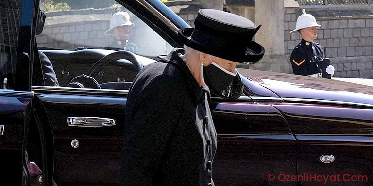 KRALİÇE II. ELIZABETH, PRENS PHILIP’İN CENAZESİNE MANALI BİR BROŞ TAKTI
