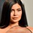 KYLIE JENNER BİR MAYO MARKASI KURUYOR