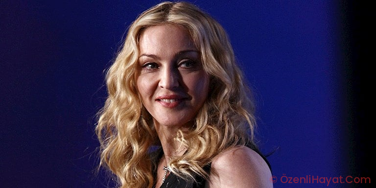 MADONNA 63. YAŞ GÜNÜNÜ KUTLADI MADONNA 63. YAŞ GÜNÜNÜ KUTLADI