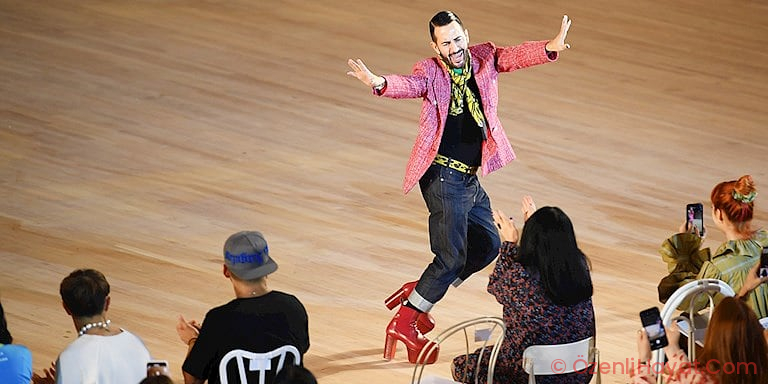 MARC JACOBS’TAN İKİ DÖNEM ORTADAN SONRA SONBAHAR KOLEKSİYONU GELİYOR