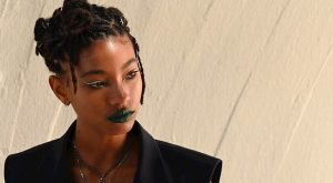 MUGLER’İN YENİ PARFÜM YÜZÜ WILLOW SMITH OLDU