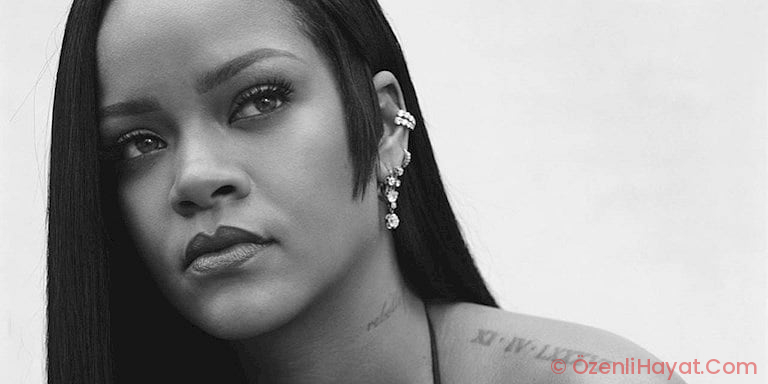 RIHANNA FENTY PARFÜMÜ ÇIKARIYOR RIHANNA FENTY PARFÜMÜ ÇIKARIYOR